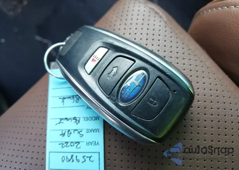 2022 Subaru Ascent Touring z USA, uszkodzony, nr VIN 4S4WMARDXN3463890